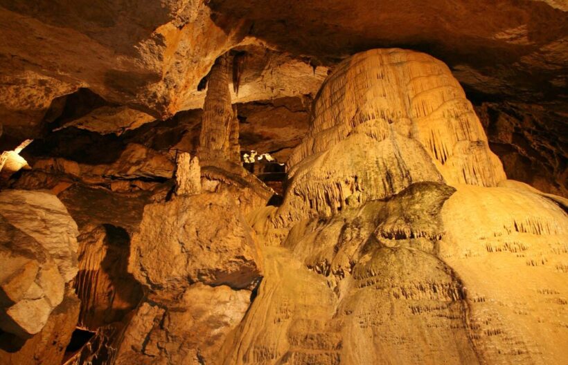 Les Grottes de Réclère